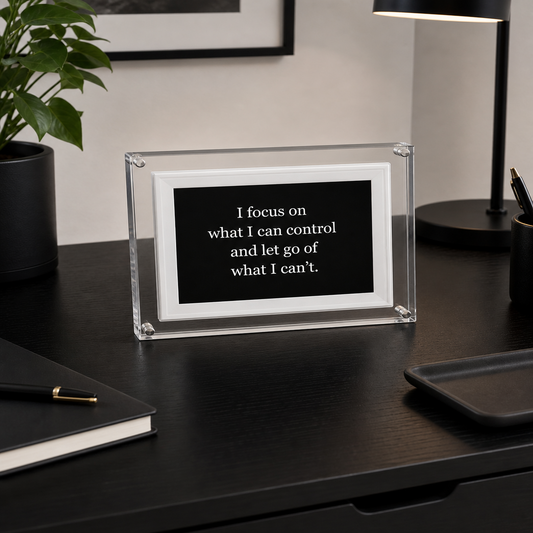 7" Clear Acryllic Frame